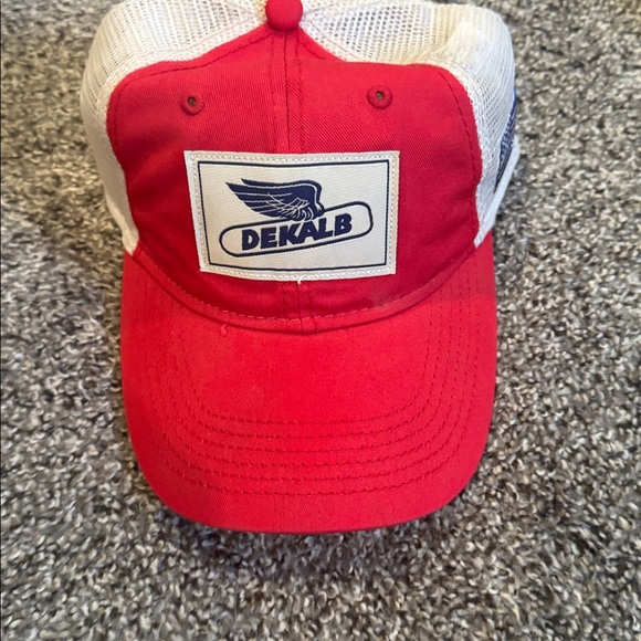 Assorted Logo Baseball Caps - Picture 2 of 6